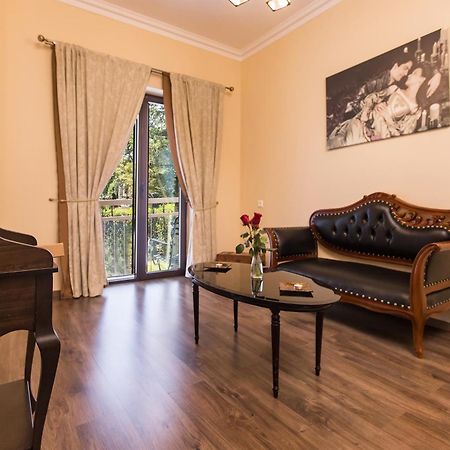 Theatro Hotel Odysseon Kalambaka Ruang foto
